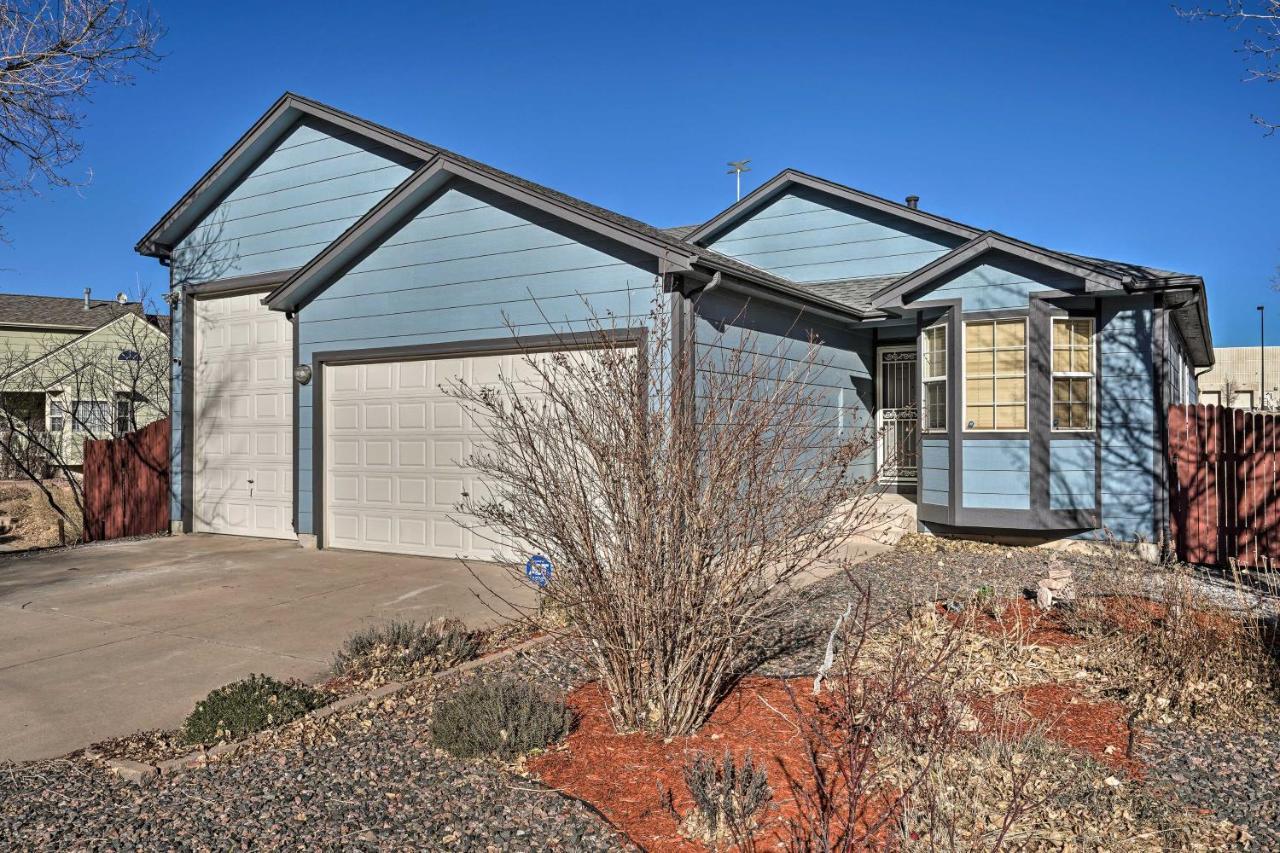 Updated Springs Home - 3 Mi To Garden Of The Gods! Colorado Springs Exteriör bild